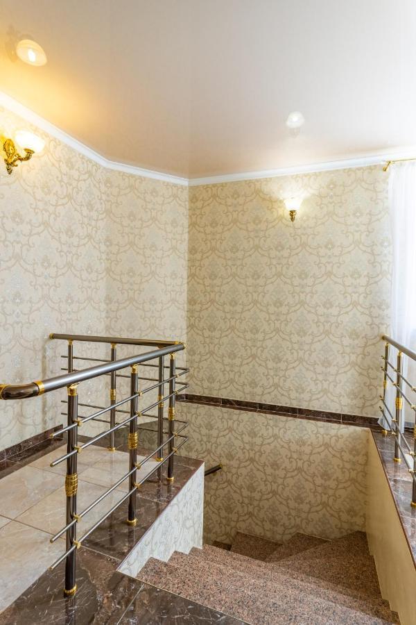 Zeleniy Bir Hotel Bukovel Bagian luar foto